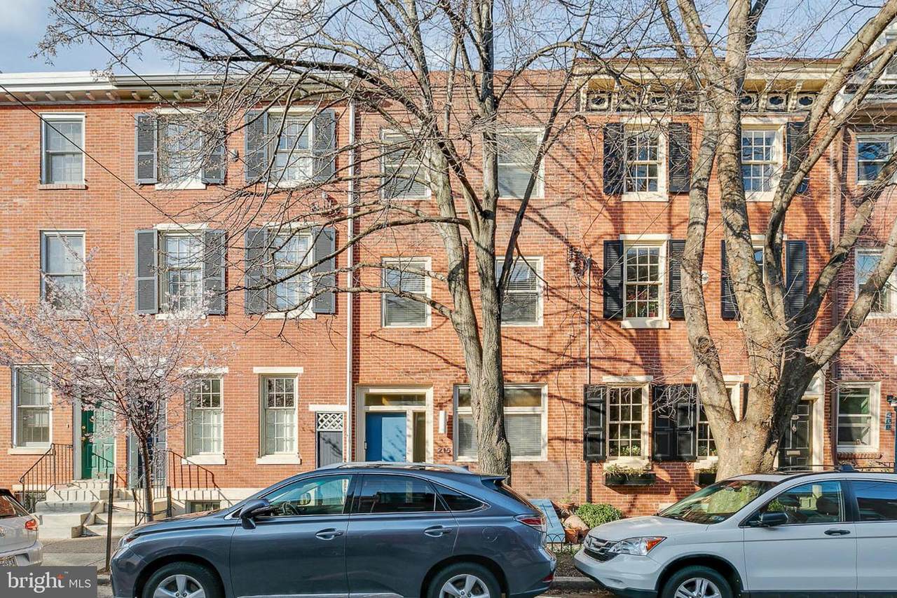 215 Monroe Street - Photo 1