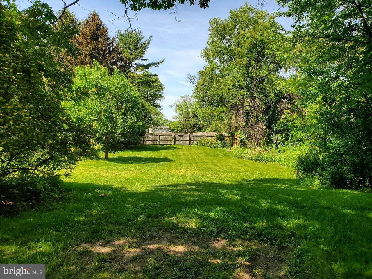 435 Eastburn Road - Photo 1
