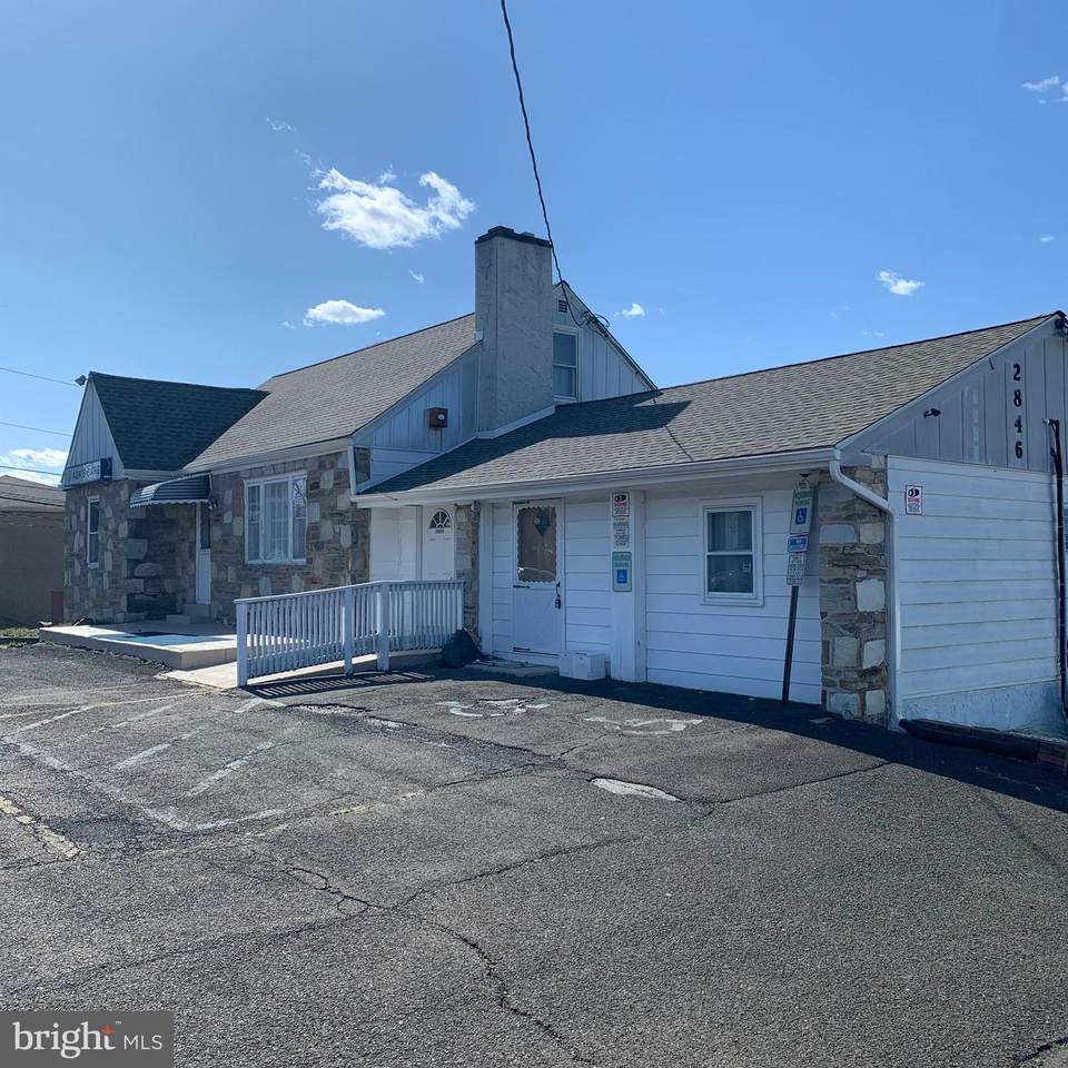 2846 Knights Road - Photo 1