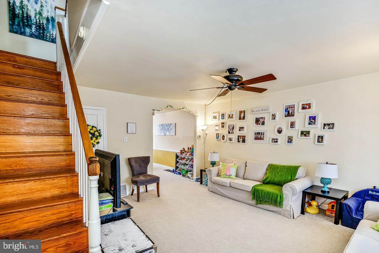 6644 Cottage Street - Photo 1
