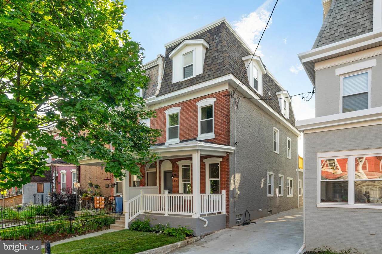 43 Duval Street - Photo 1