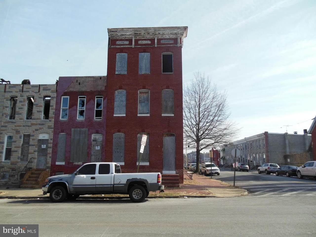 333 Pulaski Street - Photo 1