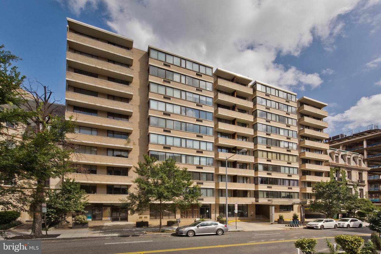1325 18TH Street - Photo 1