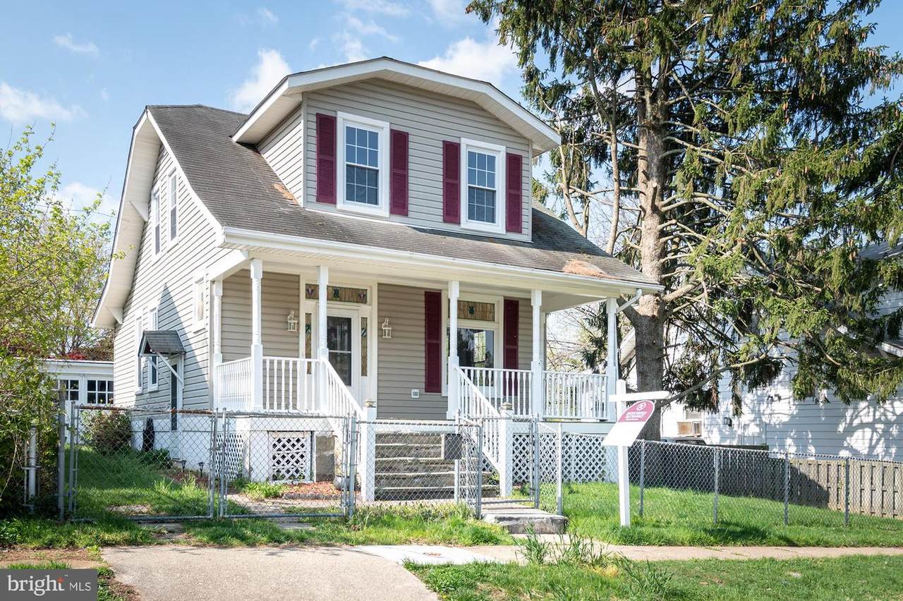 4215 Powell Avenue - Photo 1