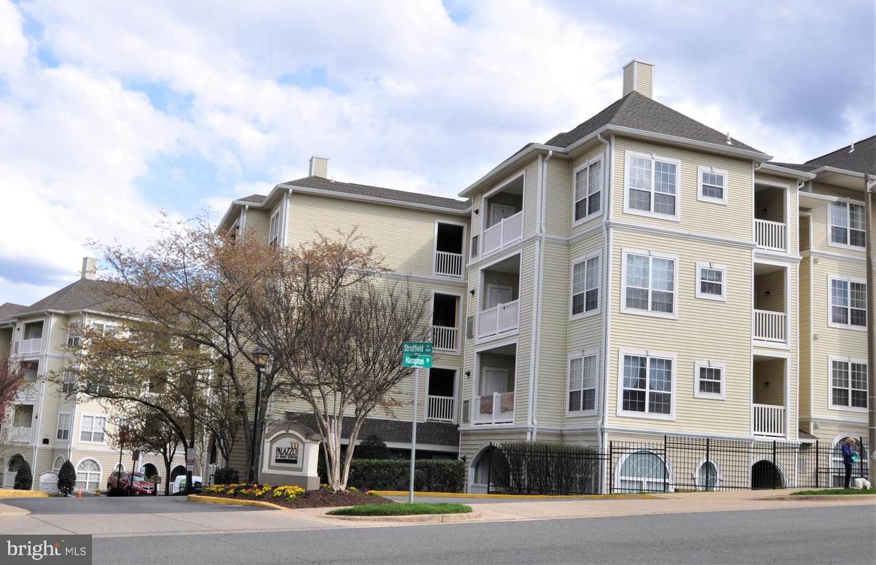 4550 Strutfield Lane - Photo 1