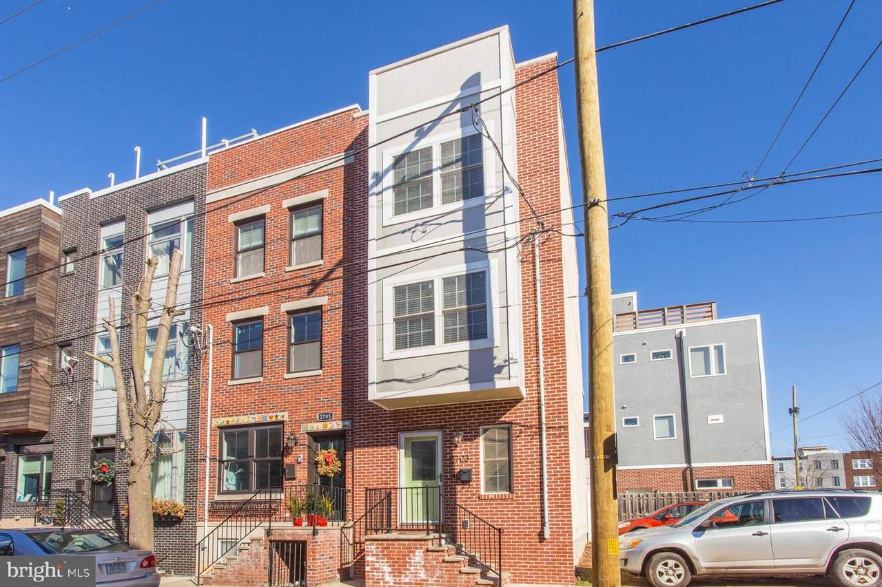 2703 Cambridge Street - Photo 1