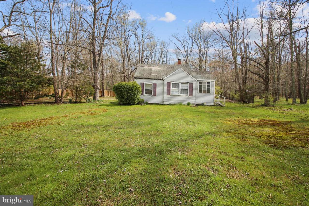 1405 Columbia Beach Road - Photo 1