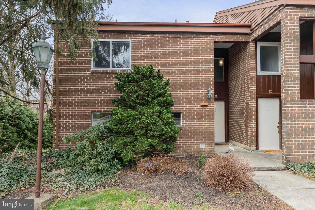 11 Campbell Place - Photo 1