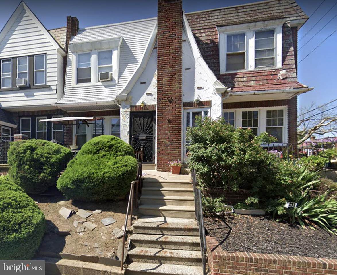 1803 Elston Street - Photo 1