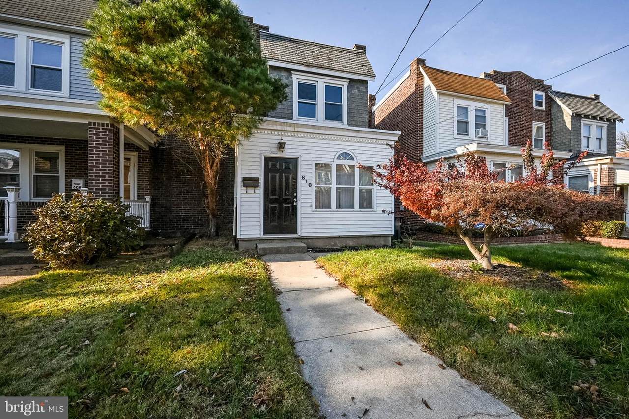 610 30TH Street - Photo 1