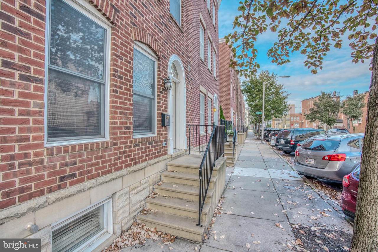 1320 Race Street - Photo 1
