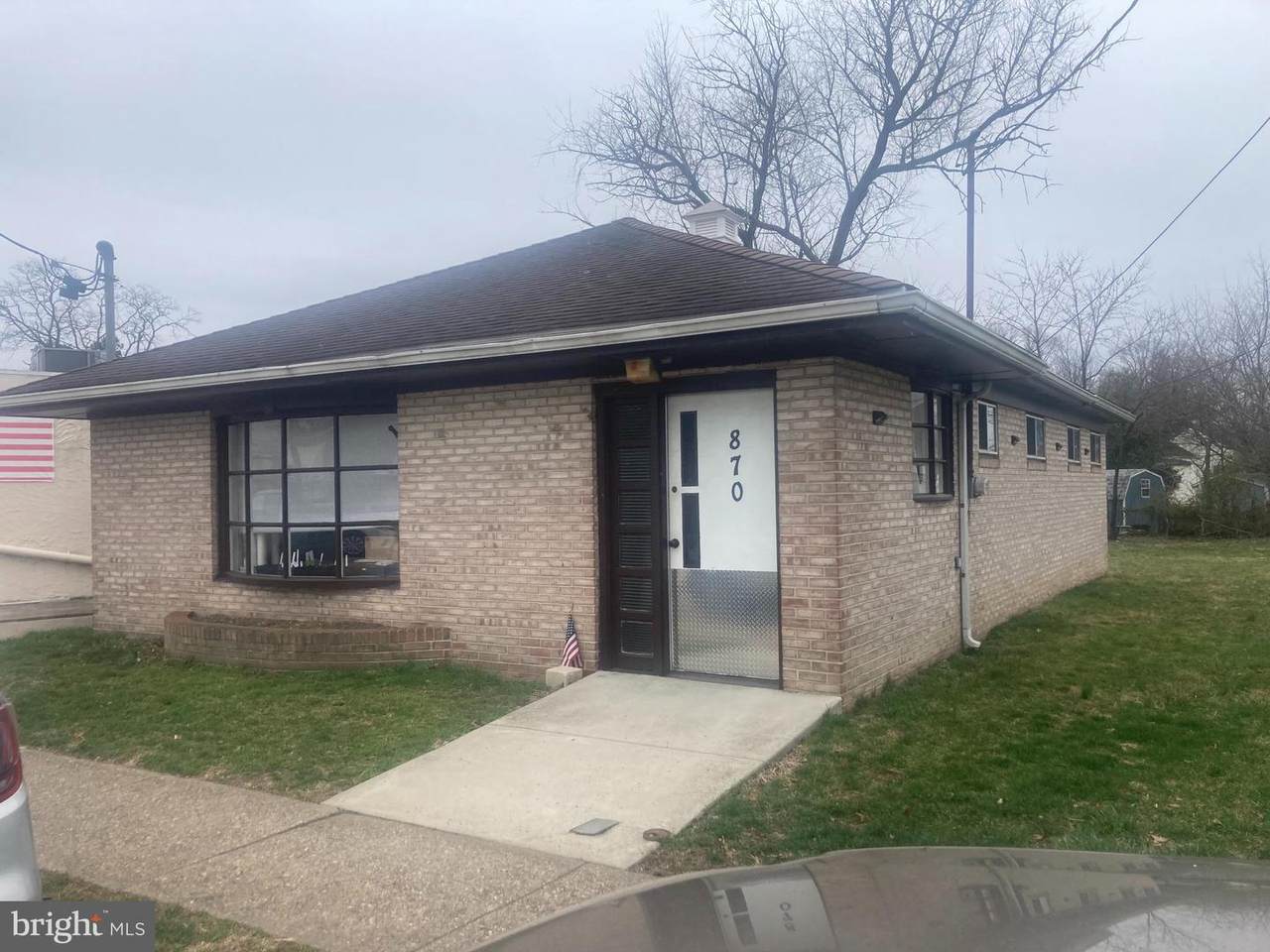 870 Browning Road - Photo 1
