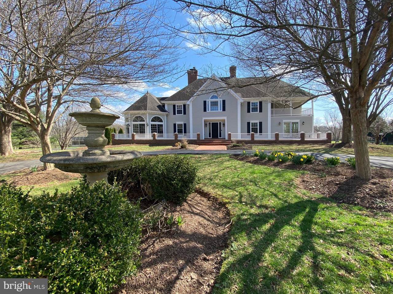37109 Snickersville Turnpike - Photo 1