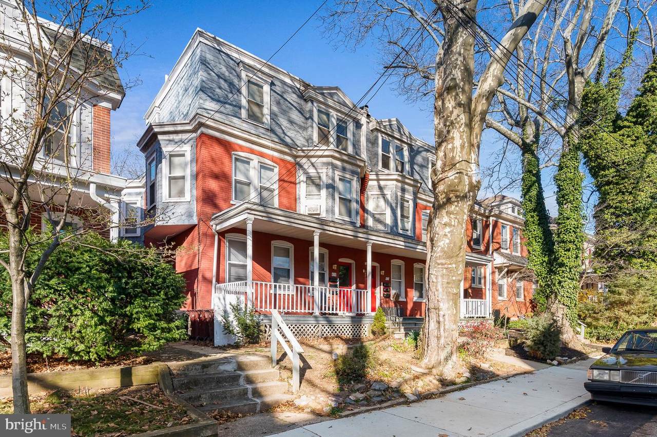 418 21ST Street - Photo 1