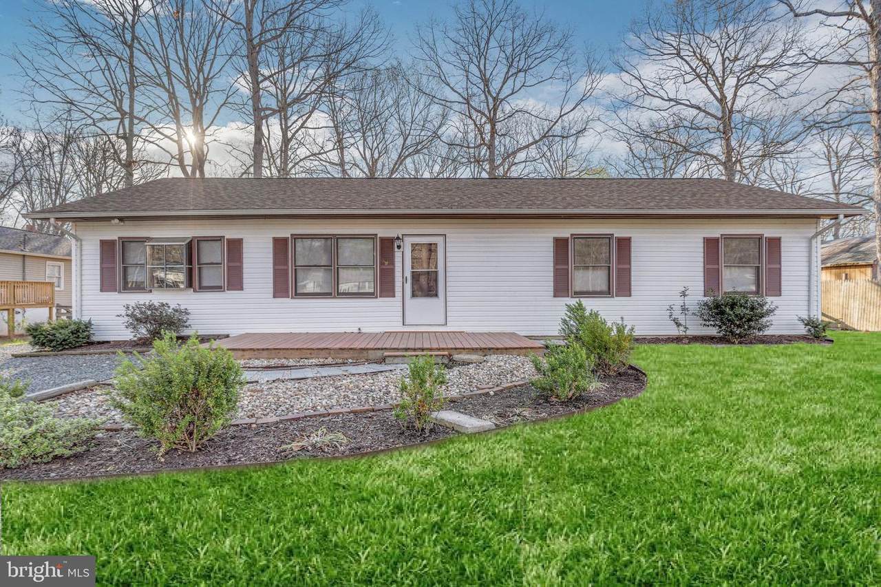 9 Breezy Hill Drive - Photo 1