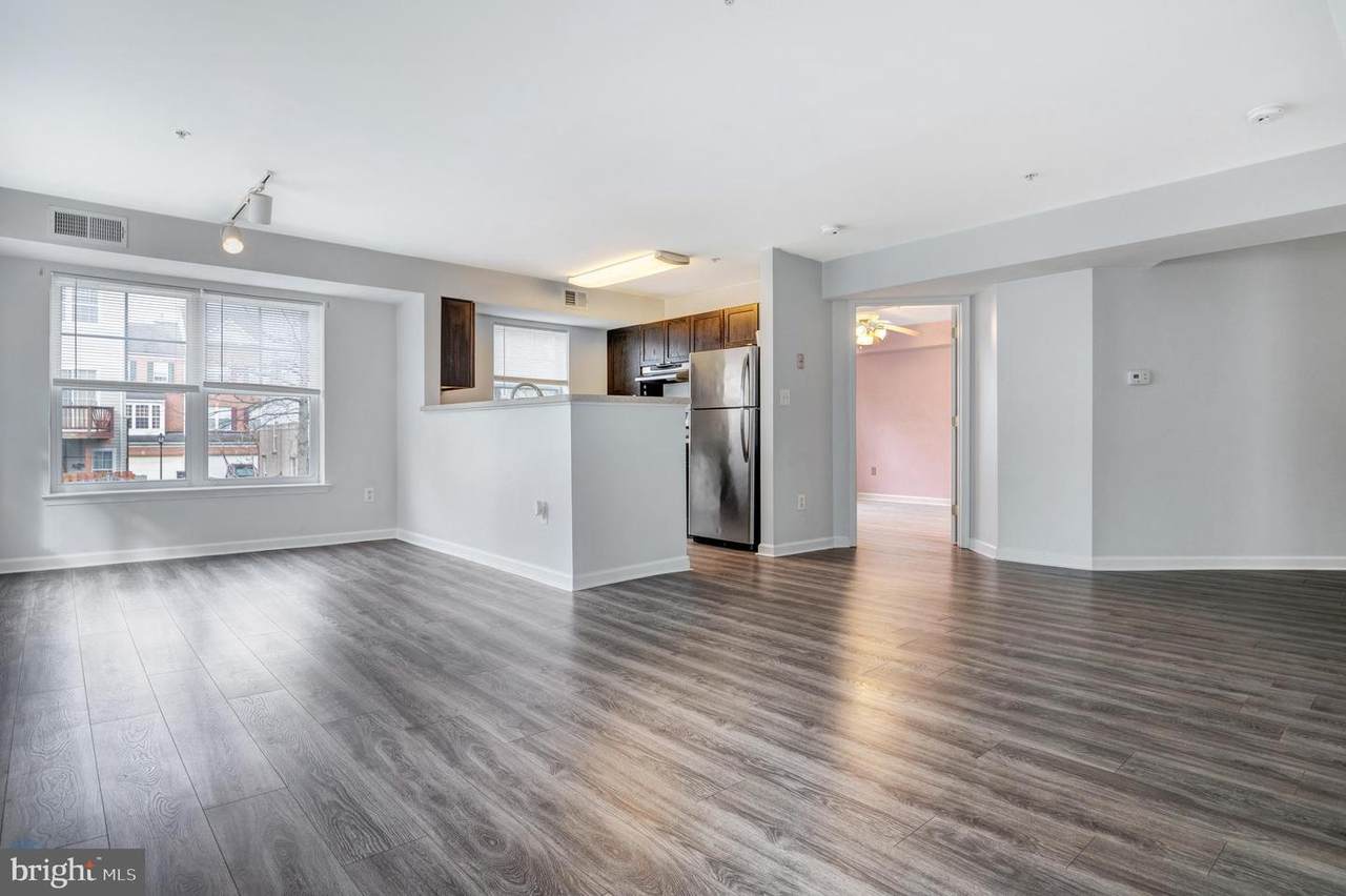 13900 Farnsworth Lane - Photo 1
