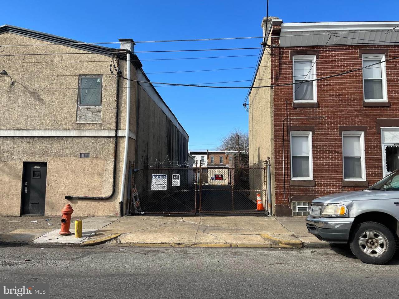 1824 Ontario Street - Photo 1
