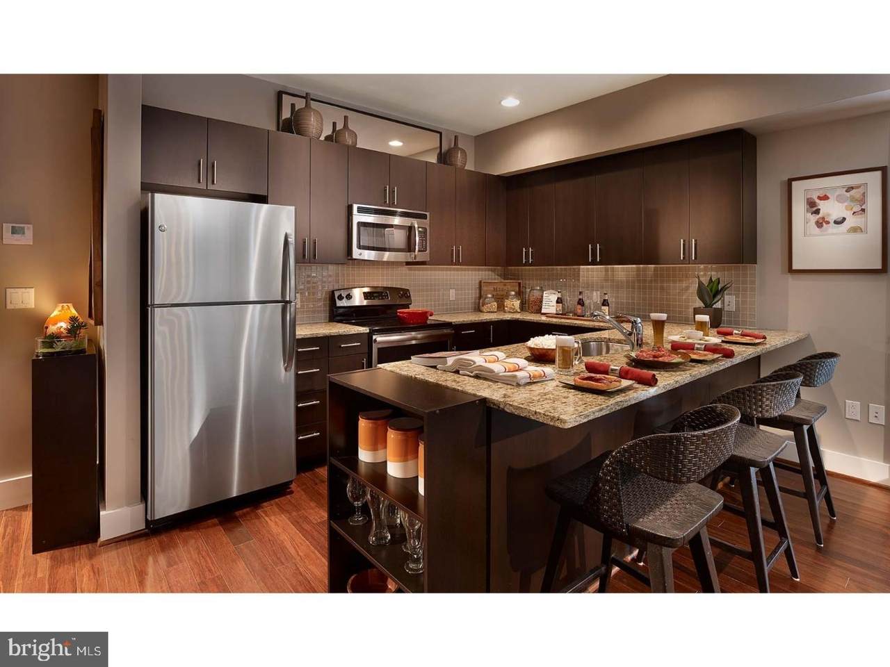521 Broad Street - Photo 1