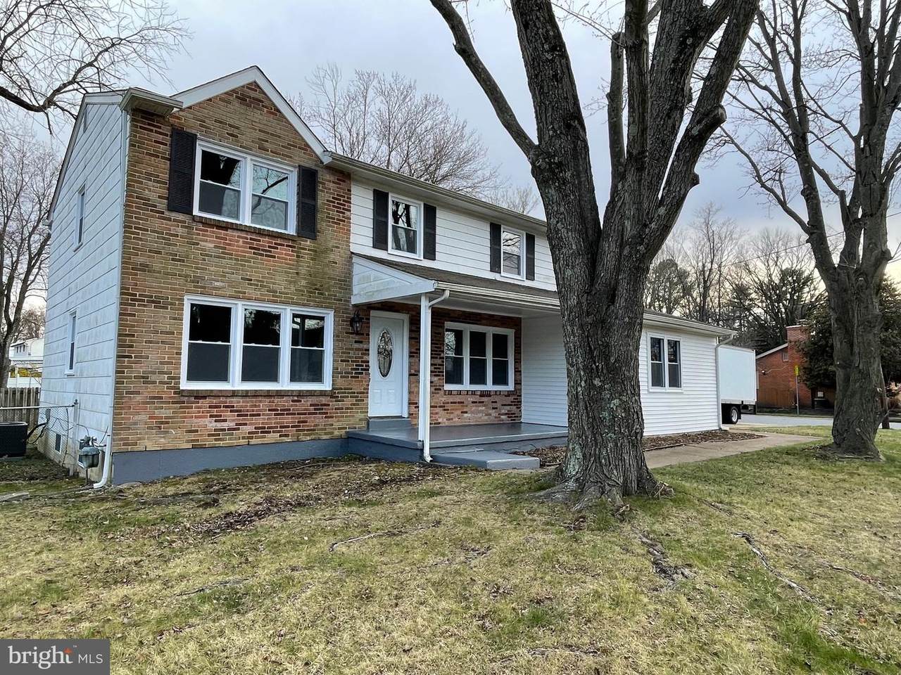 1 Elm Avenue - Photo 1
