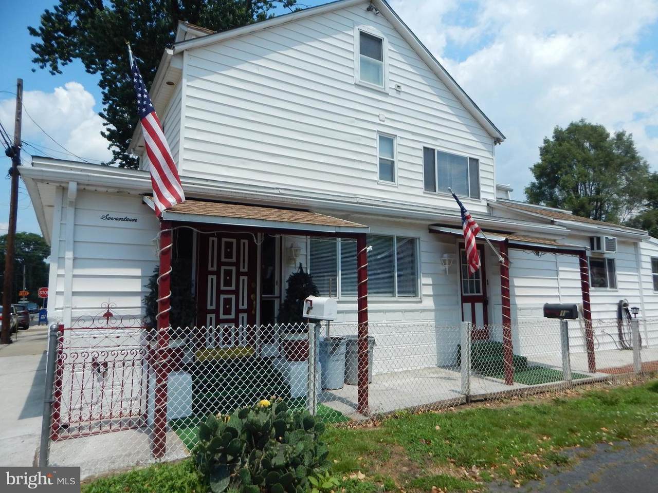 17 Edgemont Avenue - Photo 1