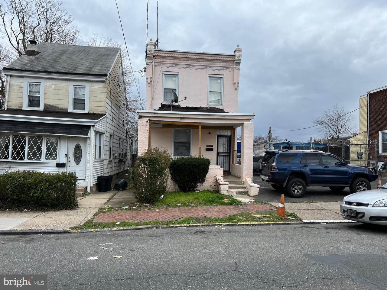 4821 Mulberry Street - Photo 1