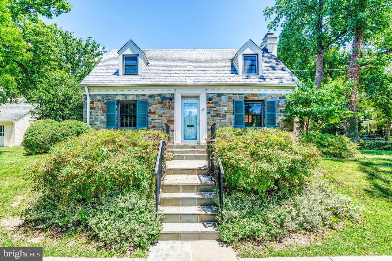 4501 48TH Street - Photo 1
