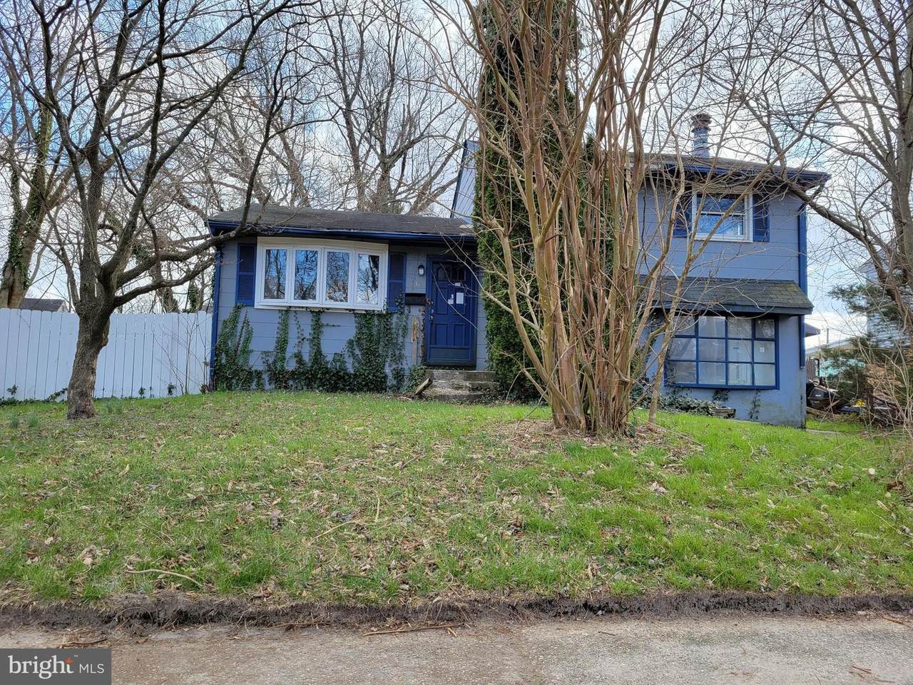 216 Aman Avenue - Photo 1