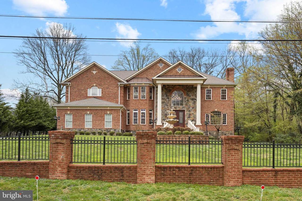 3905 Millcreek Drive - Photo 1