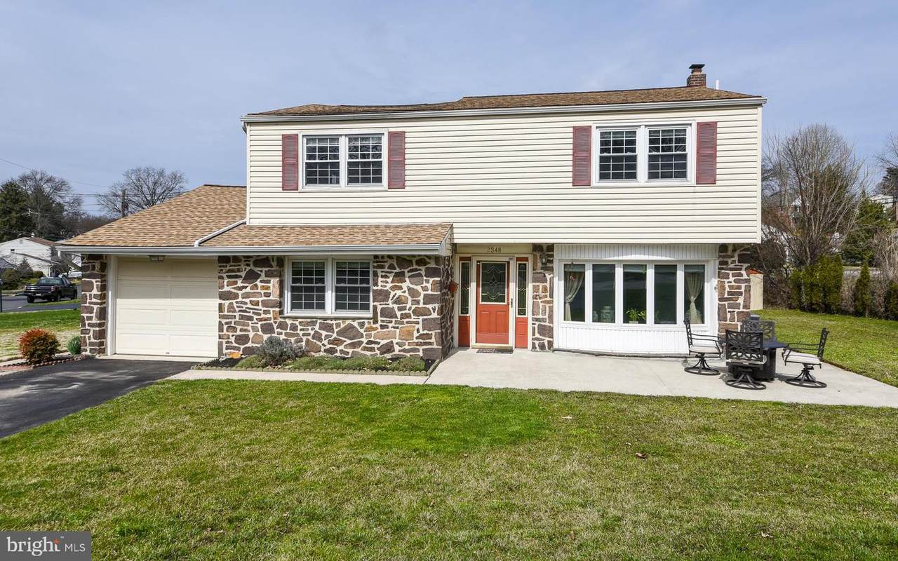 2348 Pine Ridge Drive - Photo 1