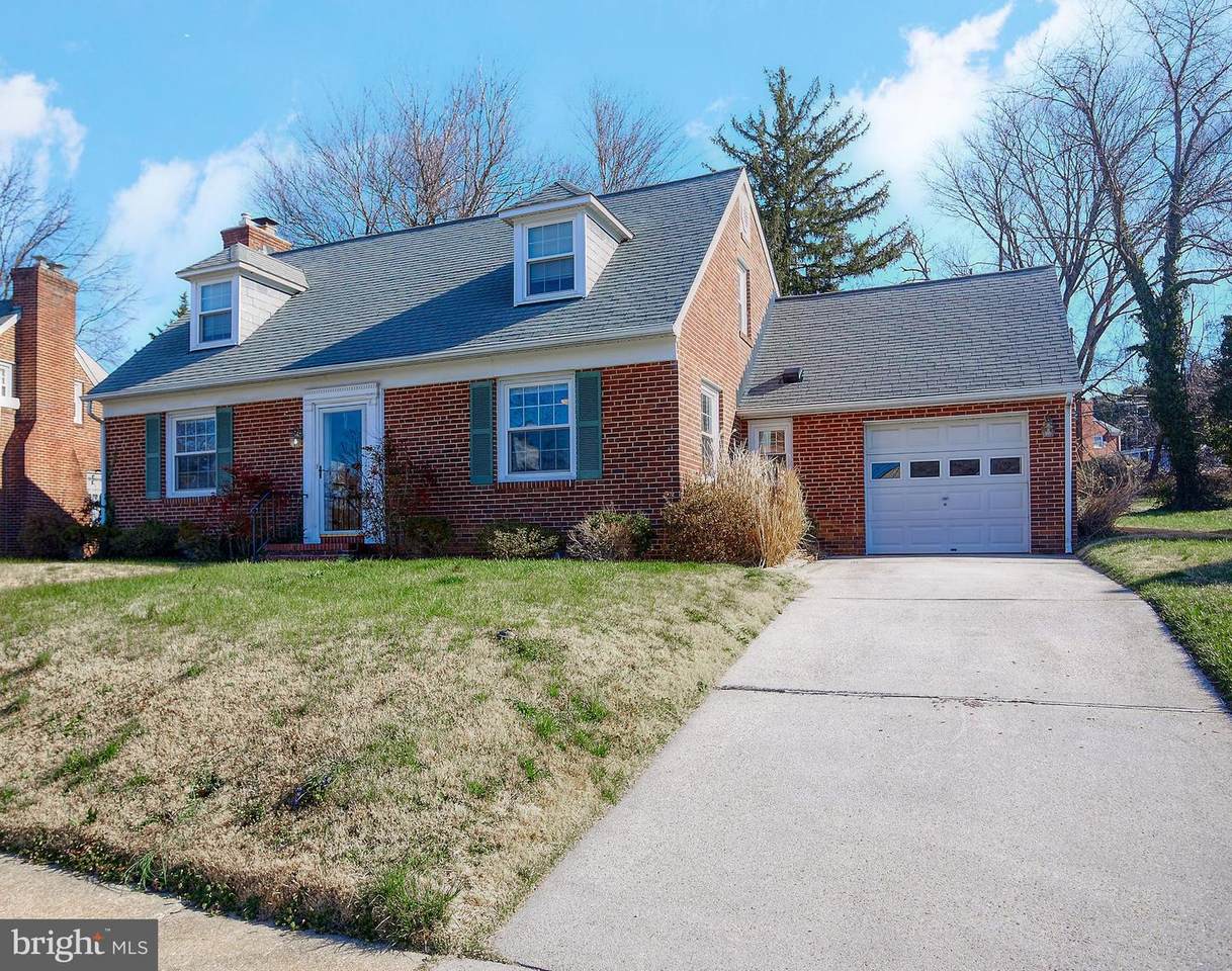 905 Locustvale Road - Photo 1