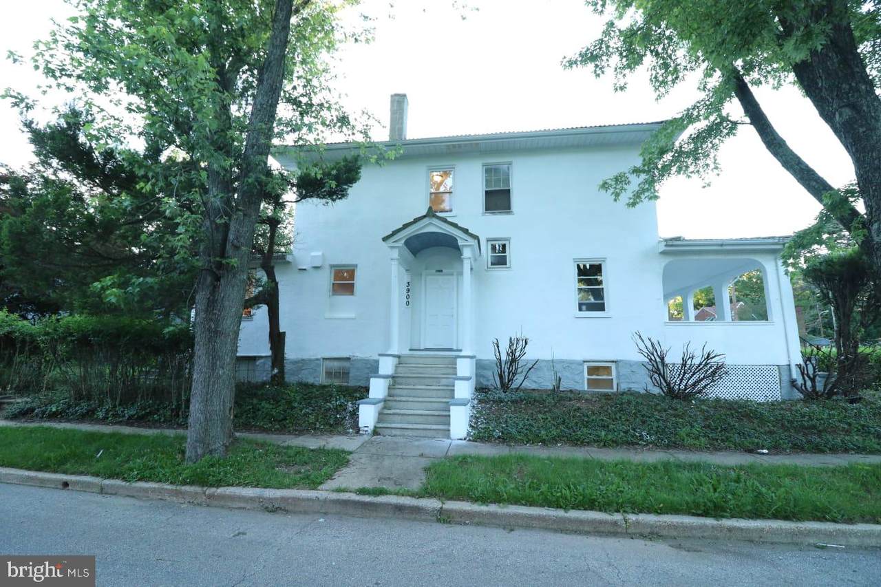 3900 Pinkney Road - Photo 1