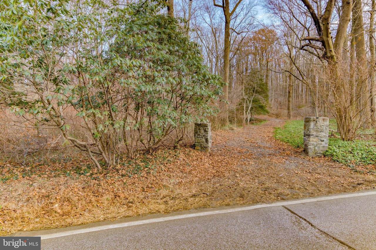 689 Cheyney Road - Photo 1