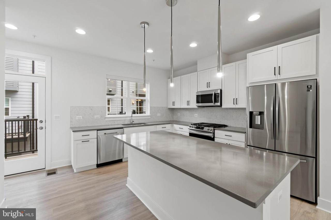11224 Beaker Street - Photo 1