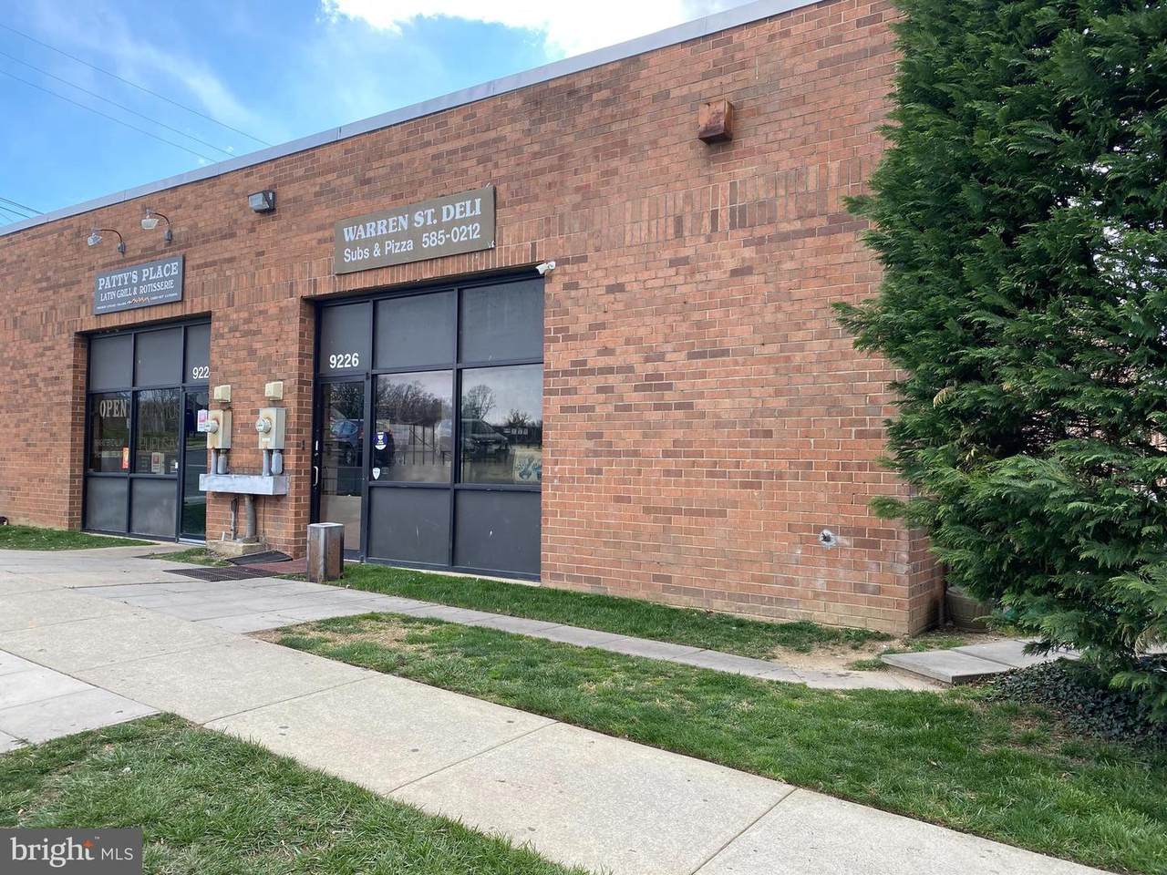 9226 Warren Street - Photo 1