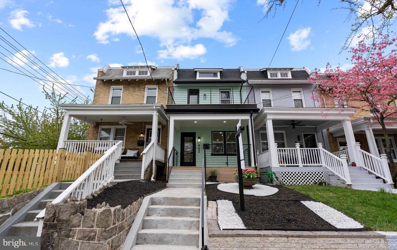 402 Delafield Place - Photo 1