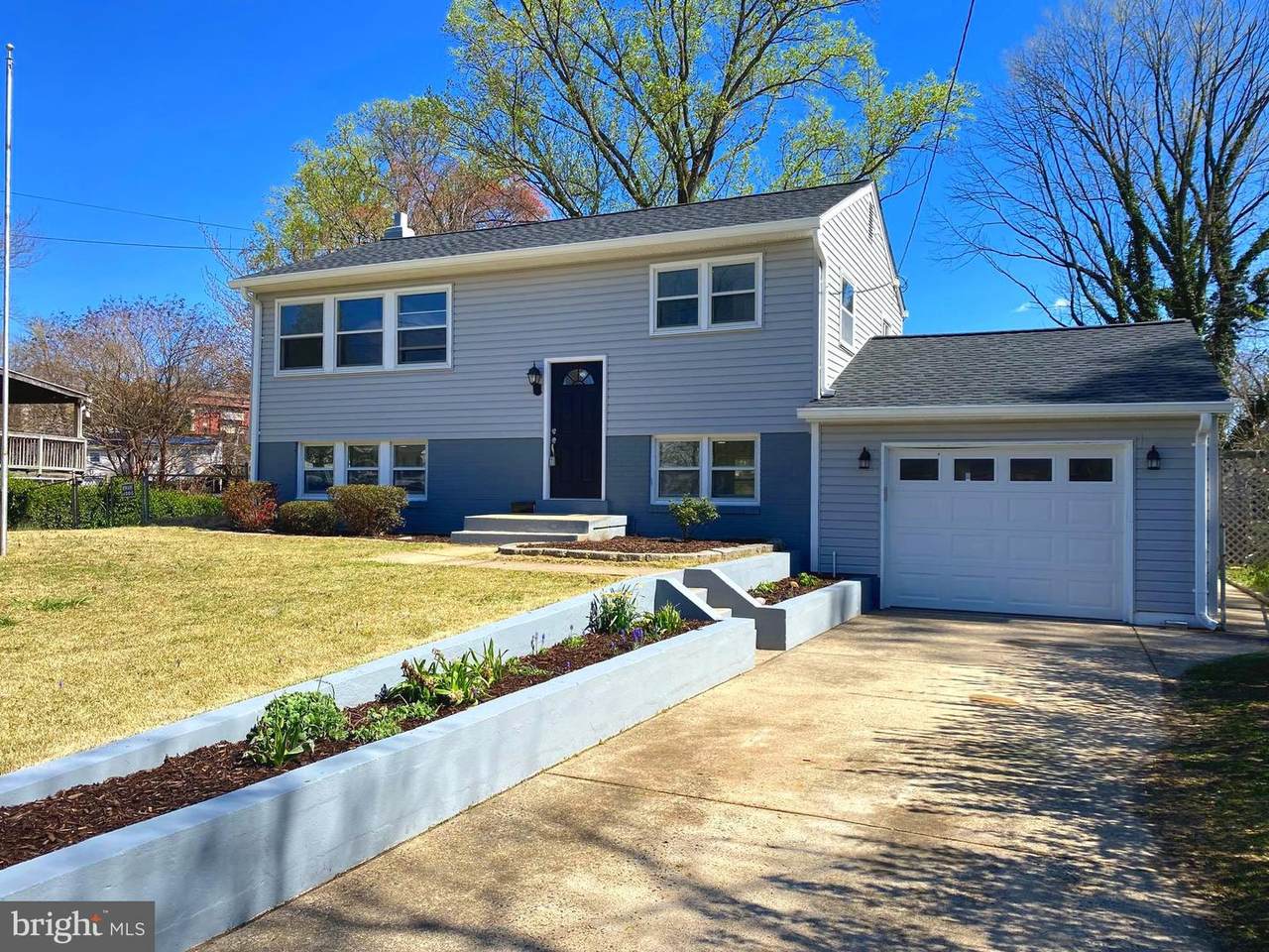 14114 Randall Drive - Photo 1