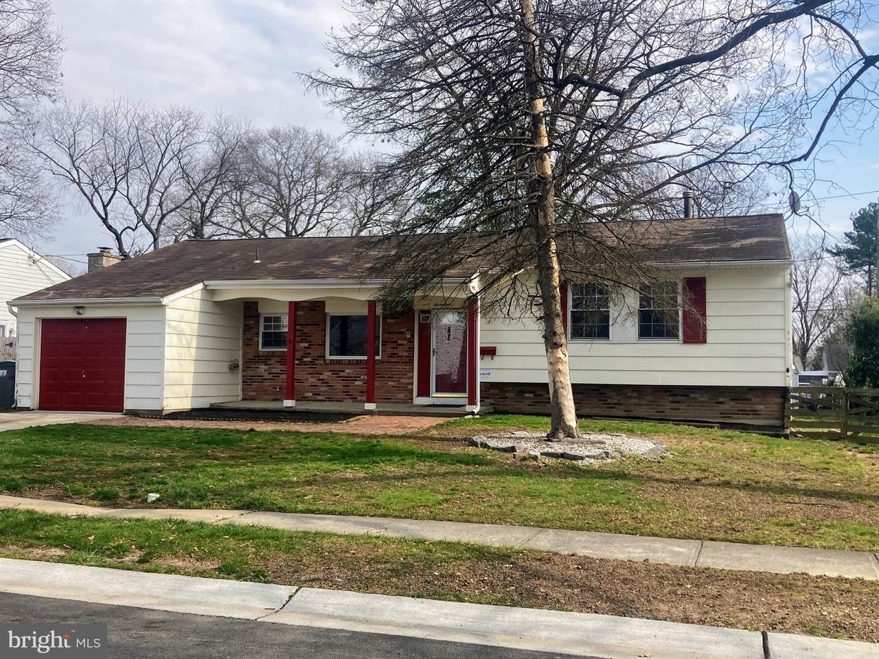 17 Sanford Drive - Photo 1