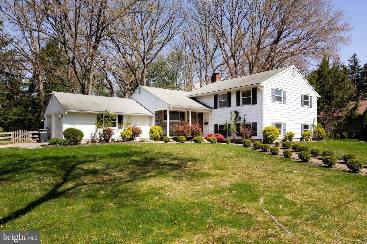 104 Sharrowvale Road - Photo 1