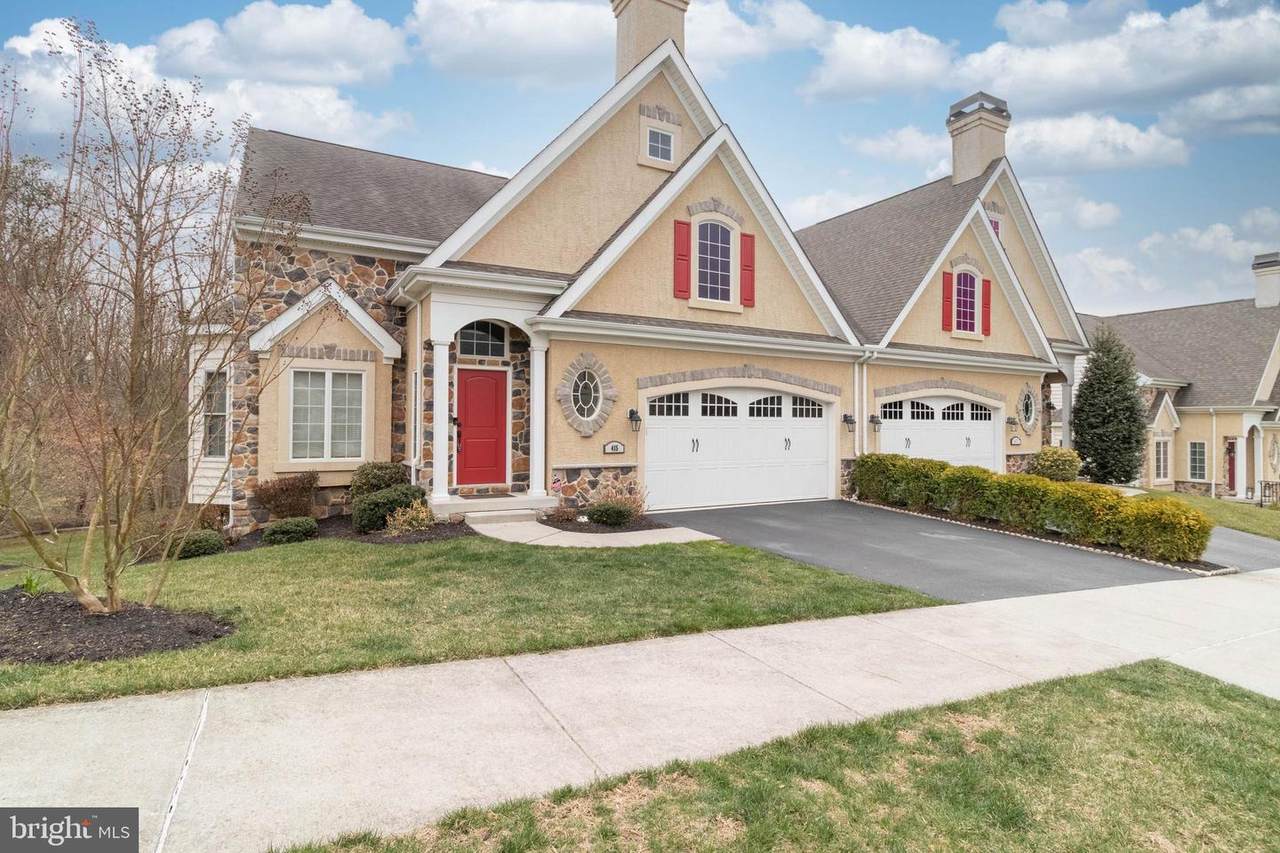 415 Clane Drive - Photo 1