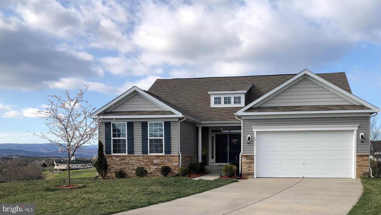 84 Albatross Court - Photo 1