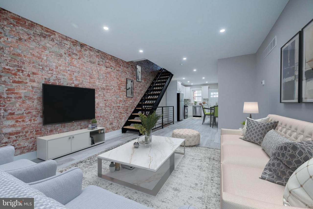 2036 Garnet Street - Photo 1