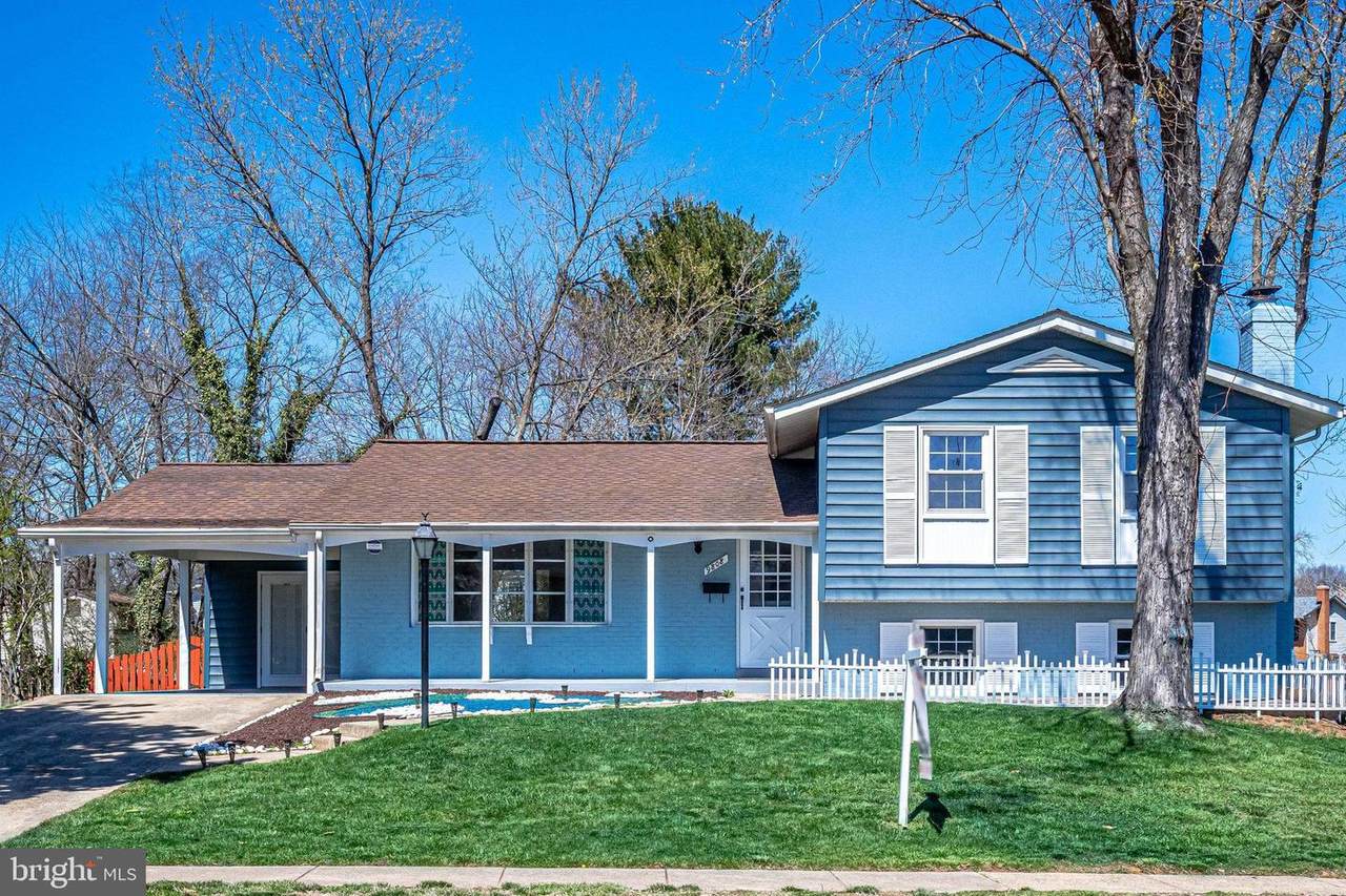 9808 Botsford Road - Photo 1