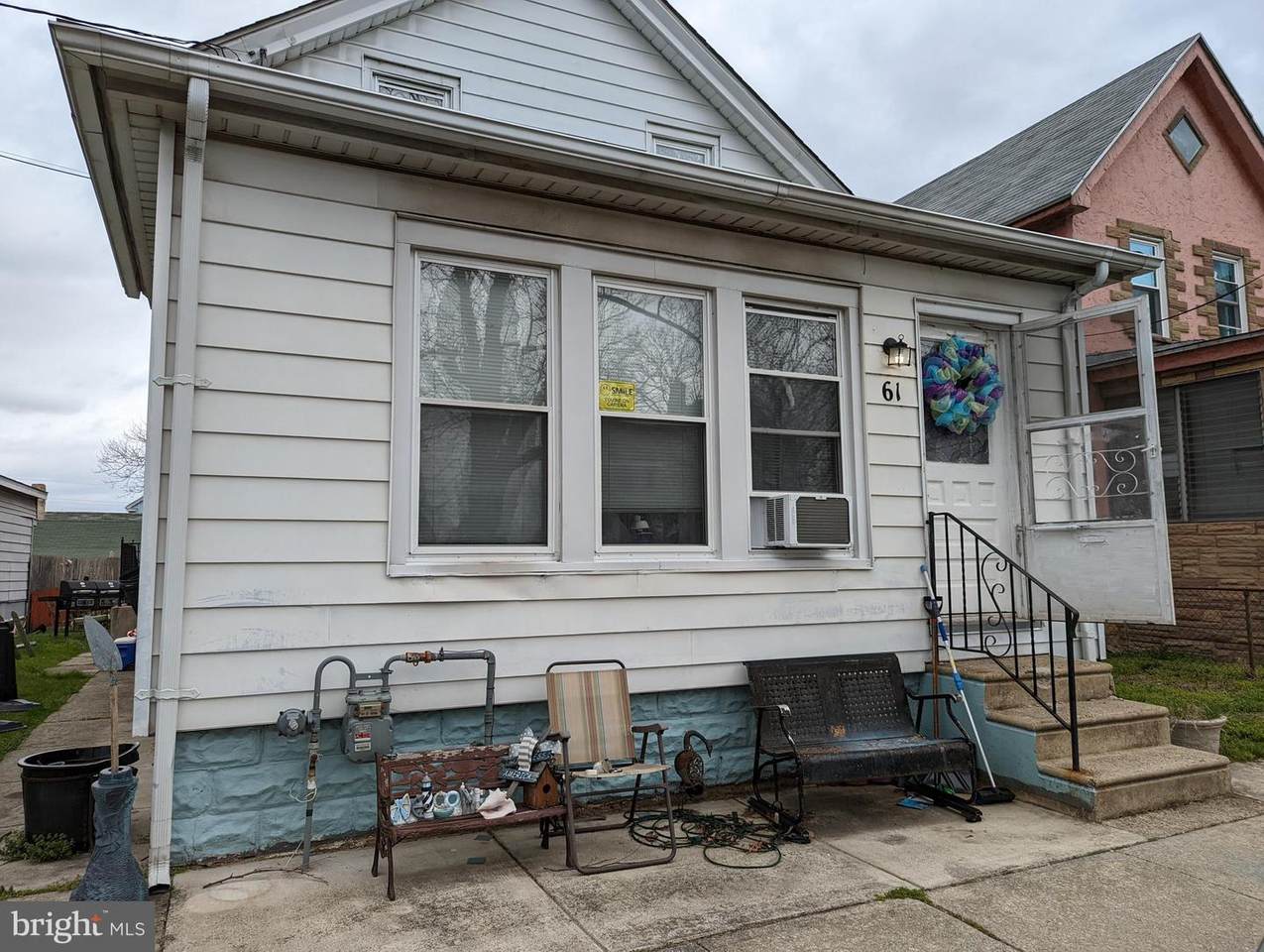 61 Roosevelt Street - Photo 1