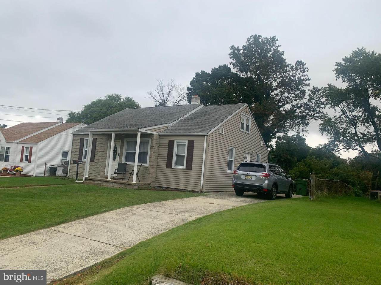 121 Palmwood Avenue - Photo 1