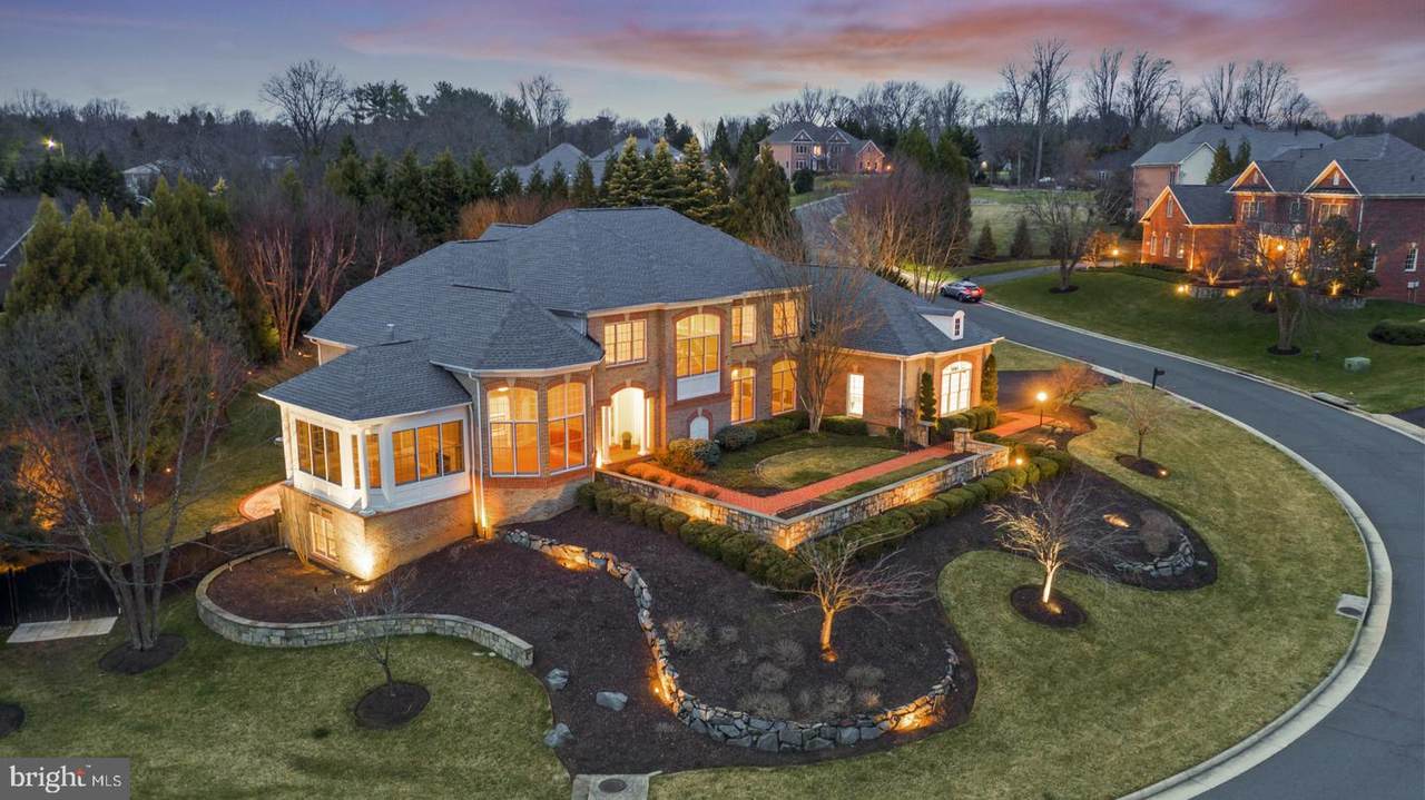 2934 Fox Mill Manor Drive - Photo 1