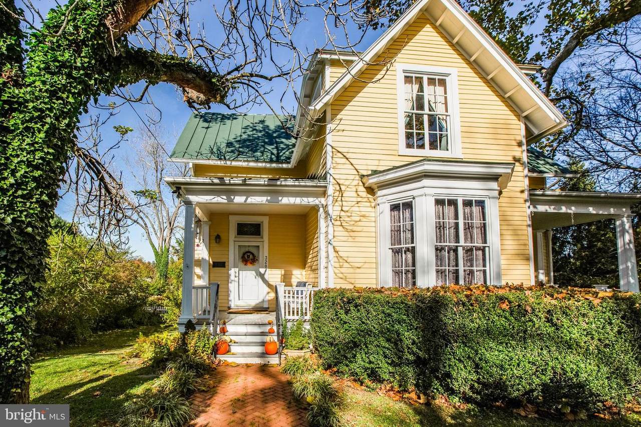 320 Culpeper Street - Photo 1