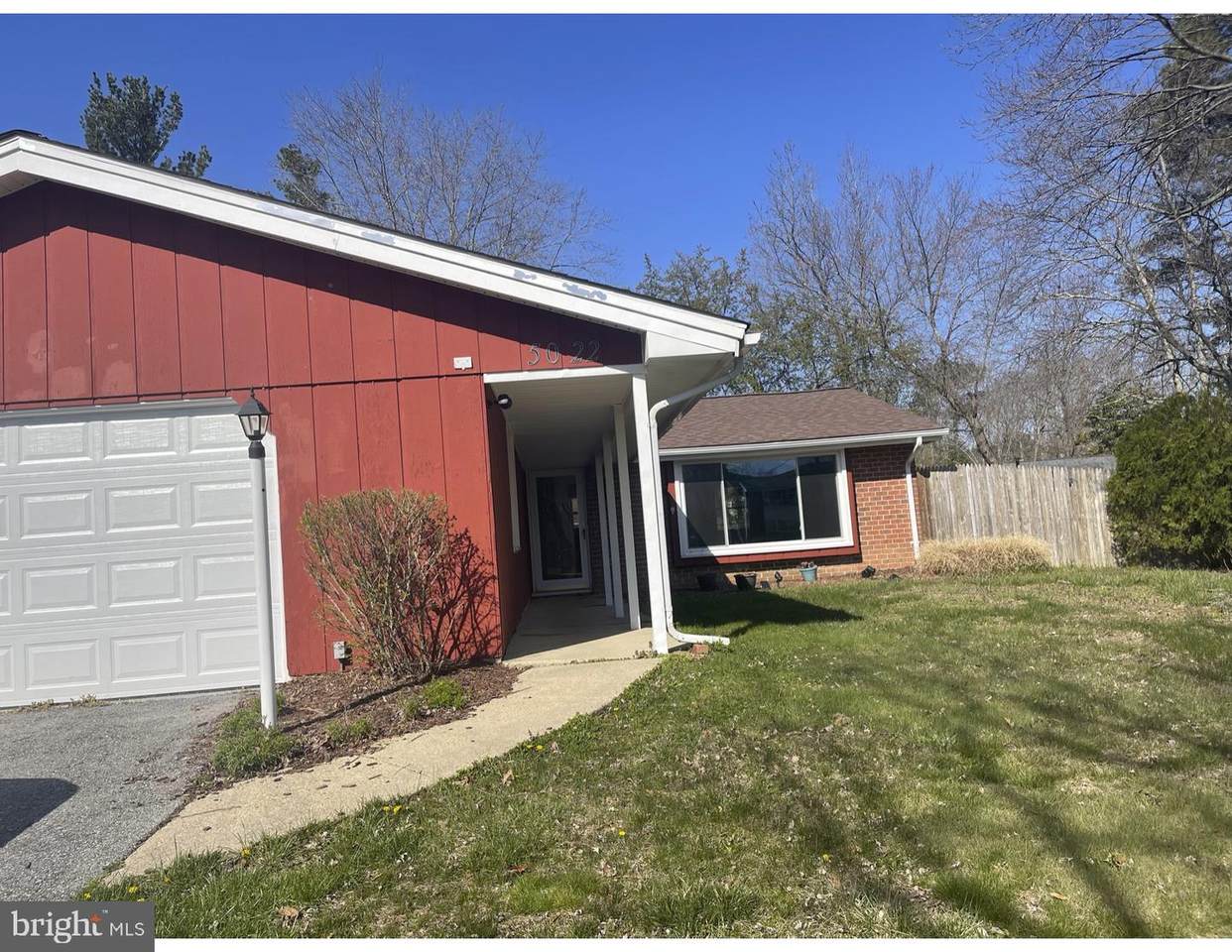 5022 Nicholas Road - Photo 1
