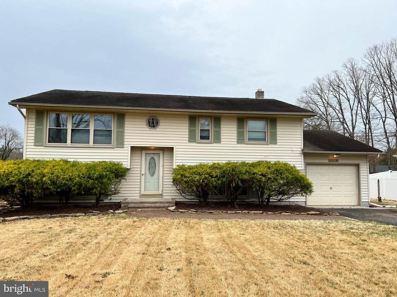 2578 Brookfield Street - Photo 1