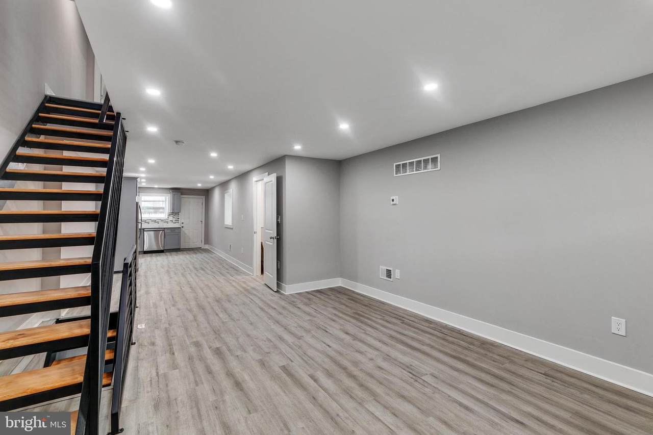 1928 22ND Street - Photo 1