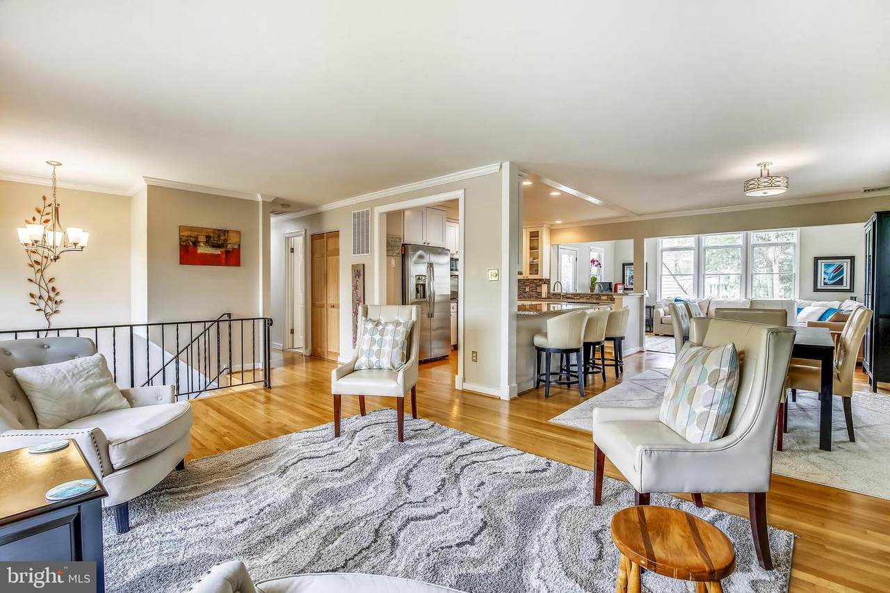 1127 Neal Drive - Photo 1